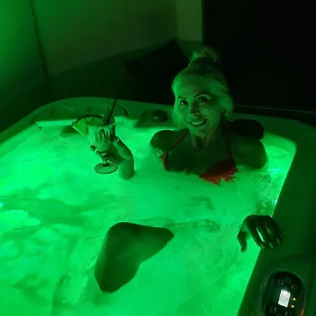 Euphoria Luxury Penthouse Apartment *