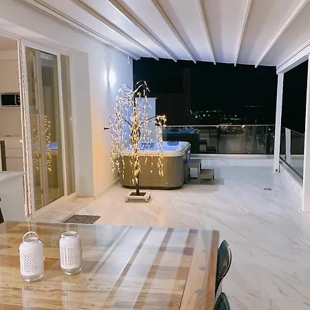 Euphoria Luxury Penthouse 公寓 卡瓦拉